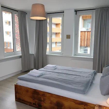 Kursaal - Adults Only Hostel *